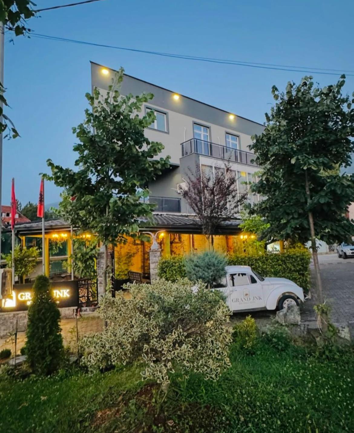 Grand Jnk Boutique Hotel Kukes Exterior photo
